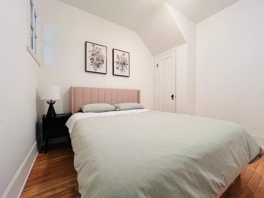 Charming 3br Getaway, Free Parking & Near Metro Apartamento