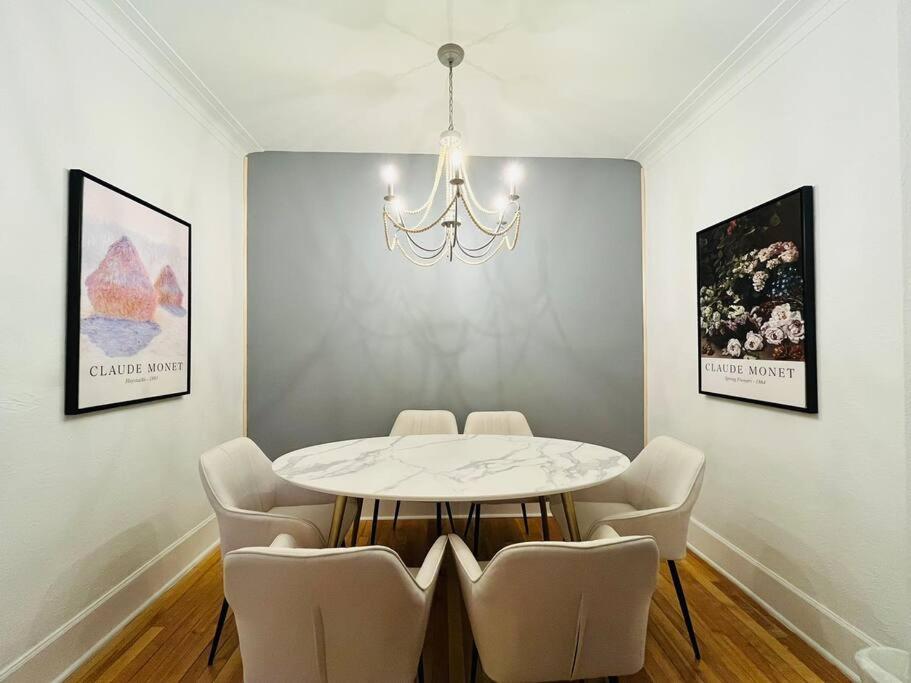 Charming 3br Getaway, Free Parking & Near Metro Montreal
