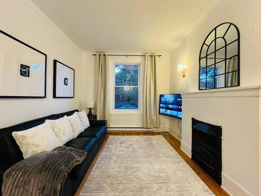Apartamento Charming 3br Getaway, Free Parking & Near Metro *